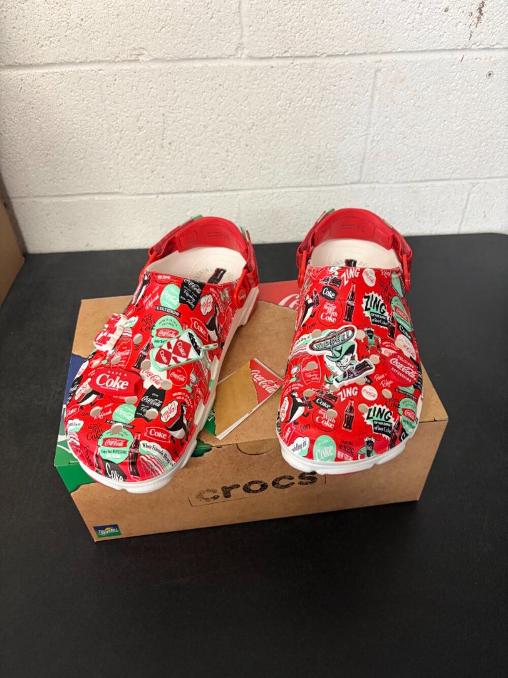 New Crocs Coca Cola Coke All-TerraIn Clog Men’s Size 13 Red / White 209312-100